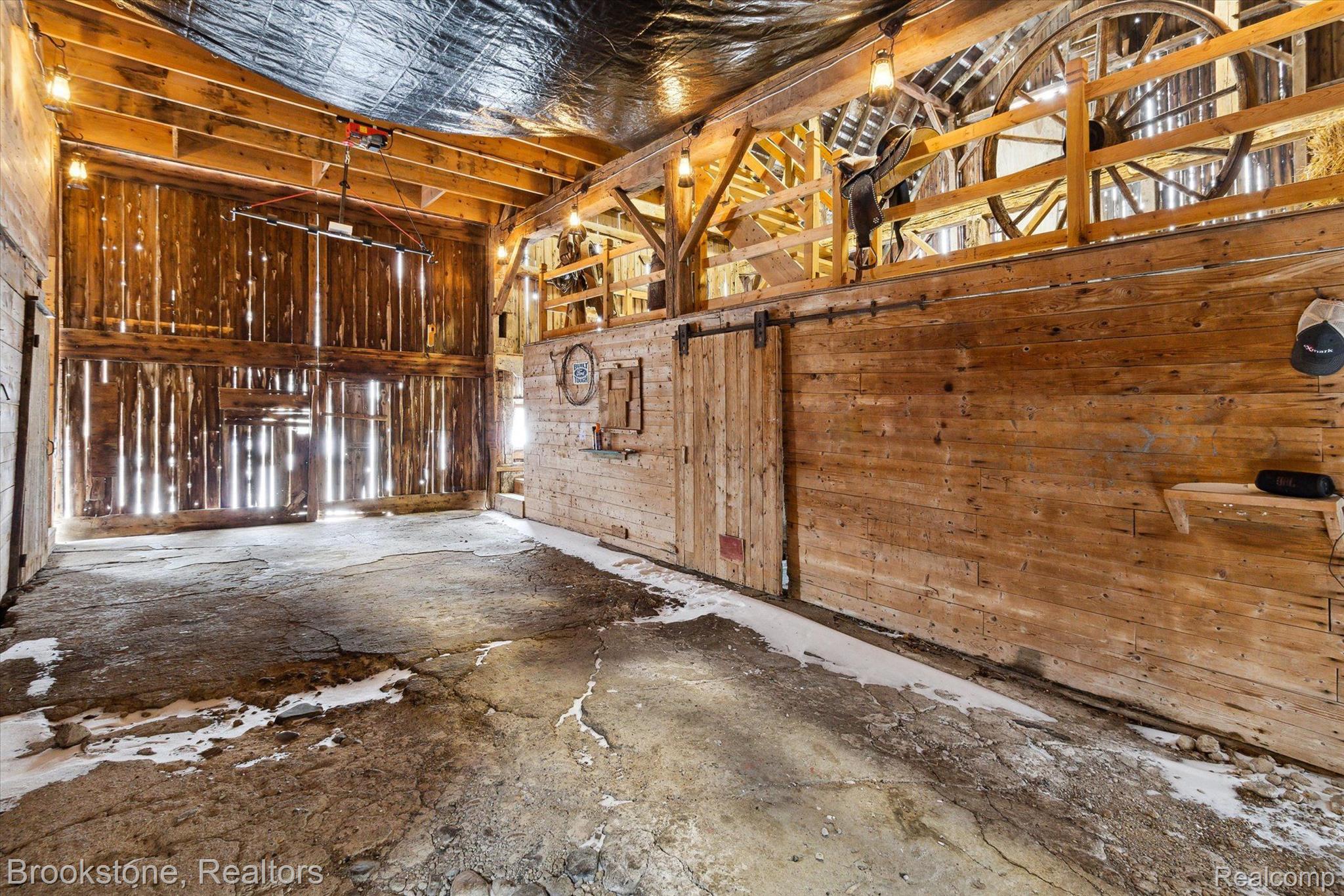 4312 North Irish Road Davison, MI 48423 - Photo 57 of 95 Main floor sliding door entry!