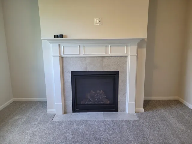 $525,000 | 2821 14 Mile Road Northeast, Sparta, MI 49345