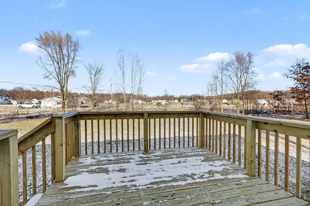 $525,000 | 2821 14 Mile Road Northeast, Sparta, MI 49345