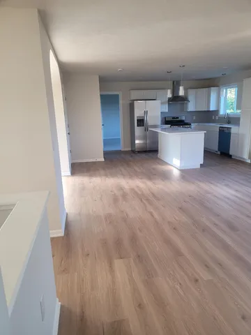 $525,000 | 2821 14 Mile Road Northeast, Sparta, MI 49345