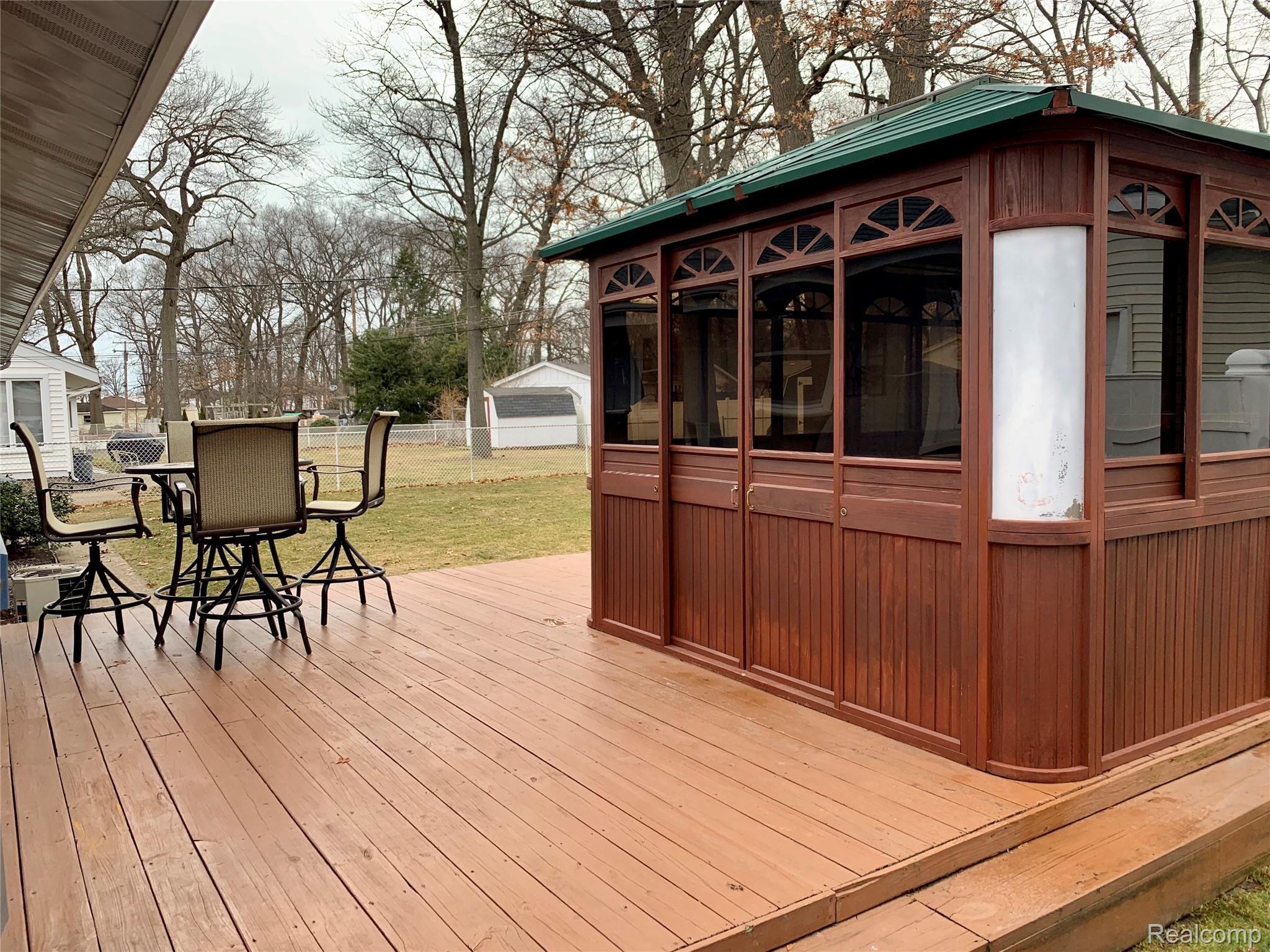 3322 Riverside Drive Port Huron, MI 48060 - Photo 34 of 39 IMG-2513.jpg