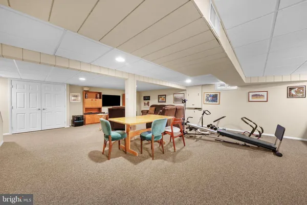 $799,000 | 8 Glenperth Lane, Cherry Hill, NJ 08003