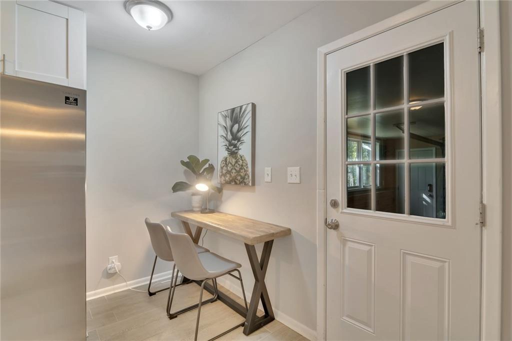 577 Kurtz Road Marietta, GA 30066 - Photo 7 of 24