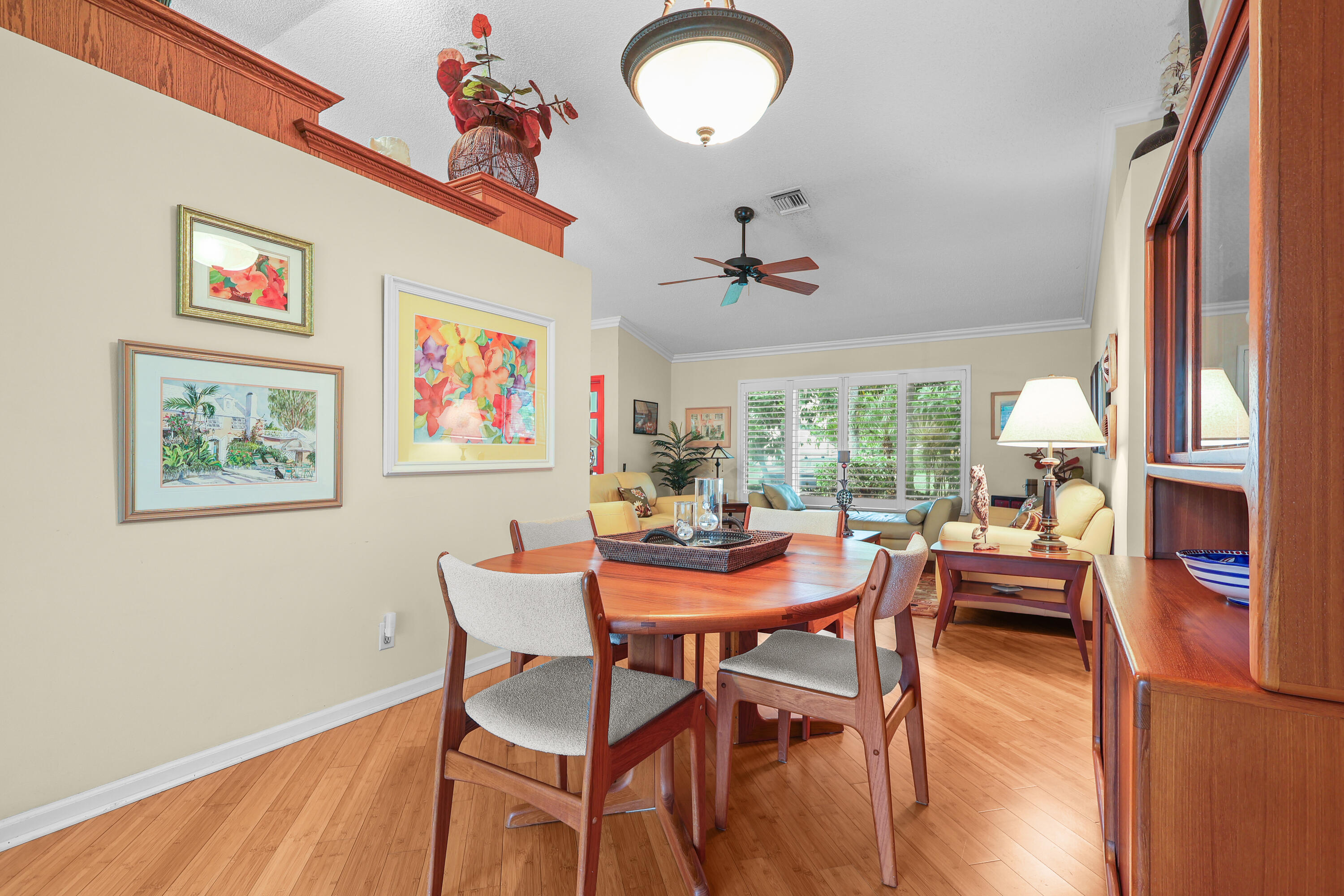 396 Redwood Lane Boca Raton, FL 33487 - Photo 7 of 31 Dining Room-front