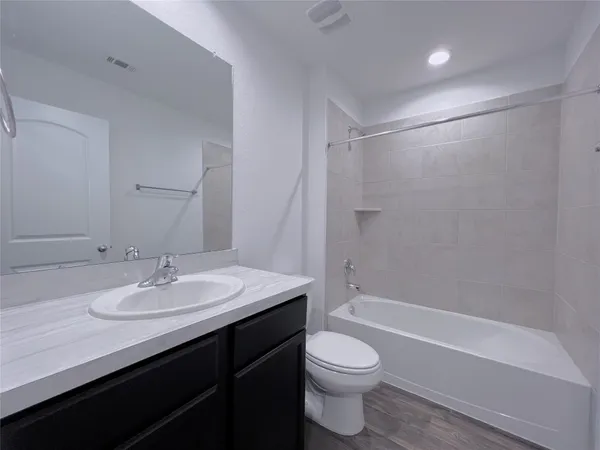 $1,700 | 21197 Alder Oaks Drive, New Caney, TX 77357