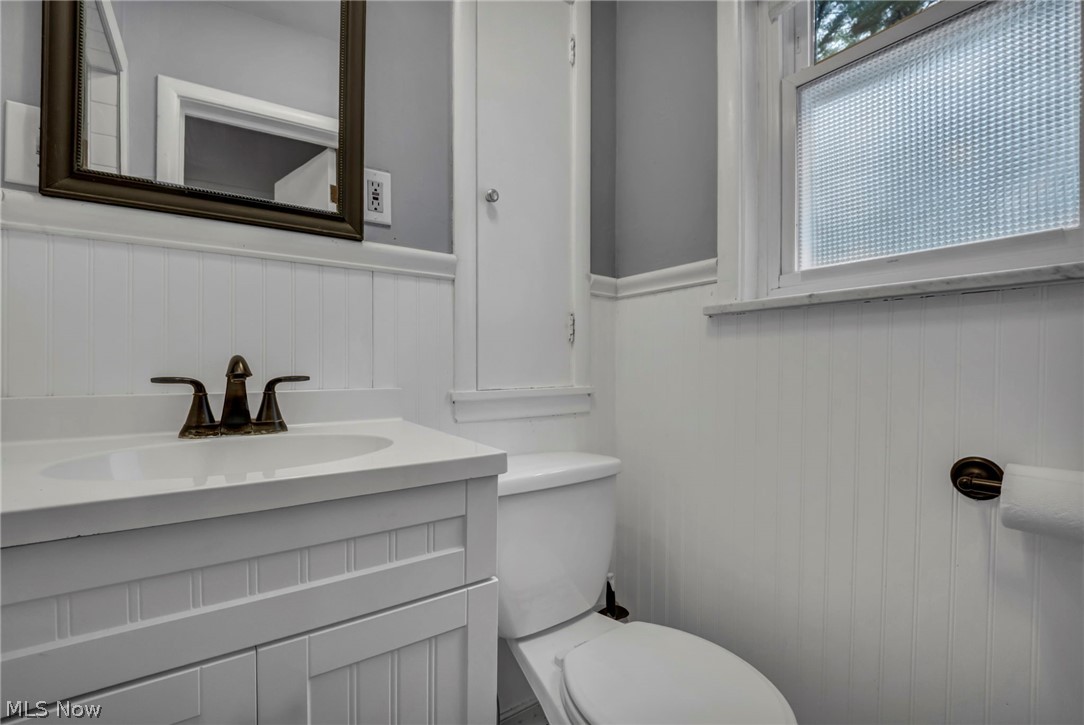 10906 Fitzwater Road Brecksville, OH 44141 - Photo 18 of 45