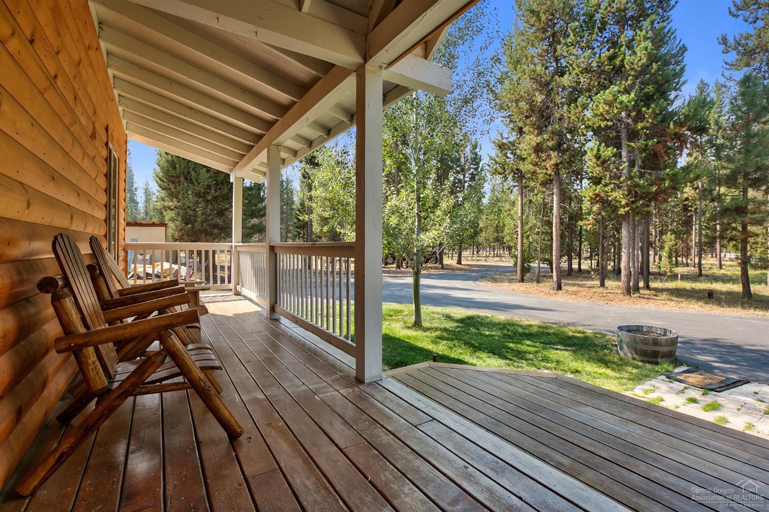 146625 Gracies Road Gilchrist, OR 97737 - Photo 3 of 25 Gallery Image 3