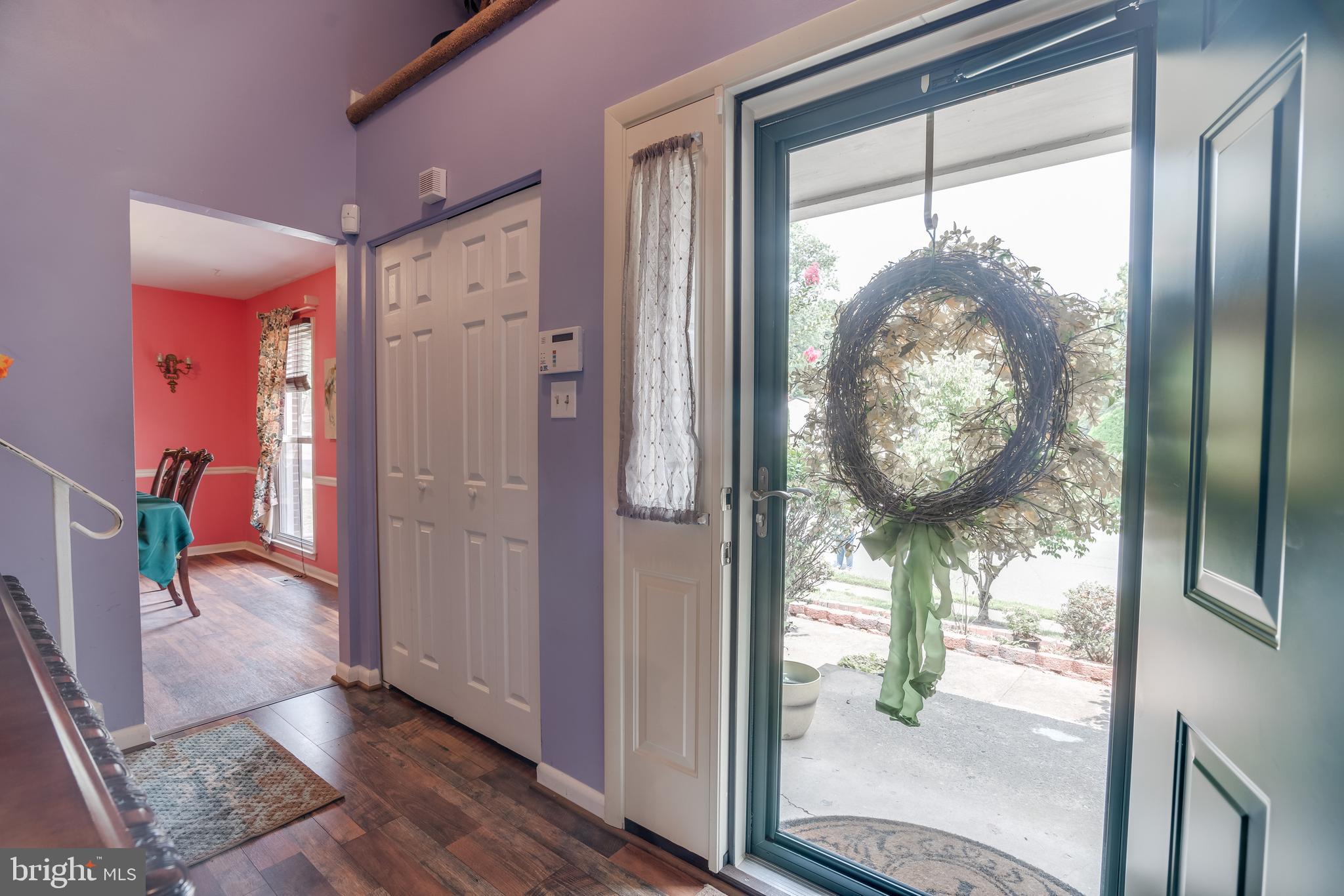 13480 Keytone Road Woodbridge, VA 22193 - Photo 3 of 39 Front Door Entry