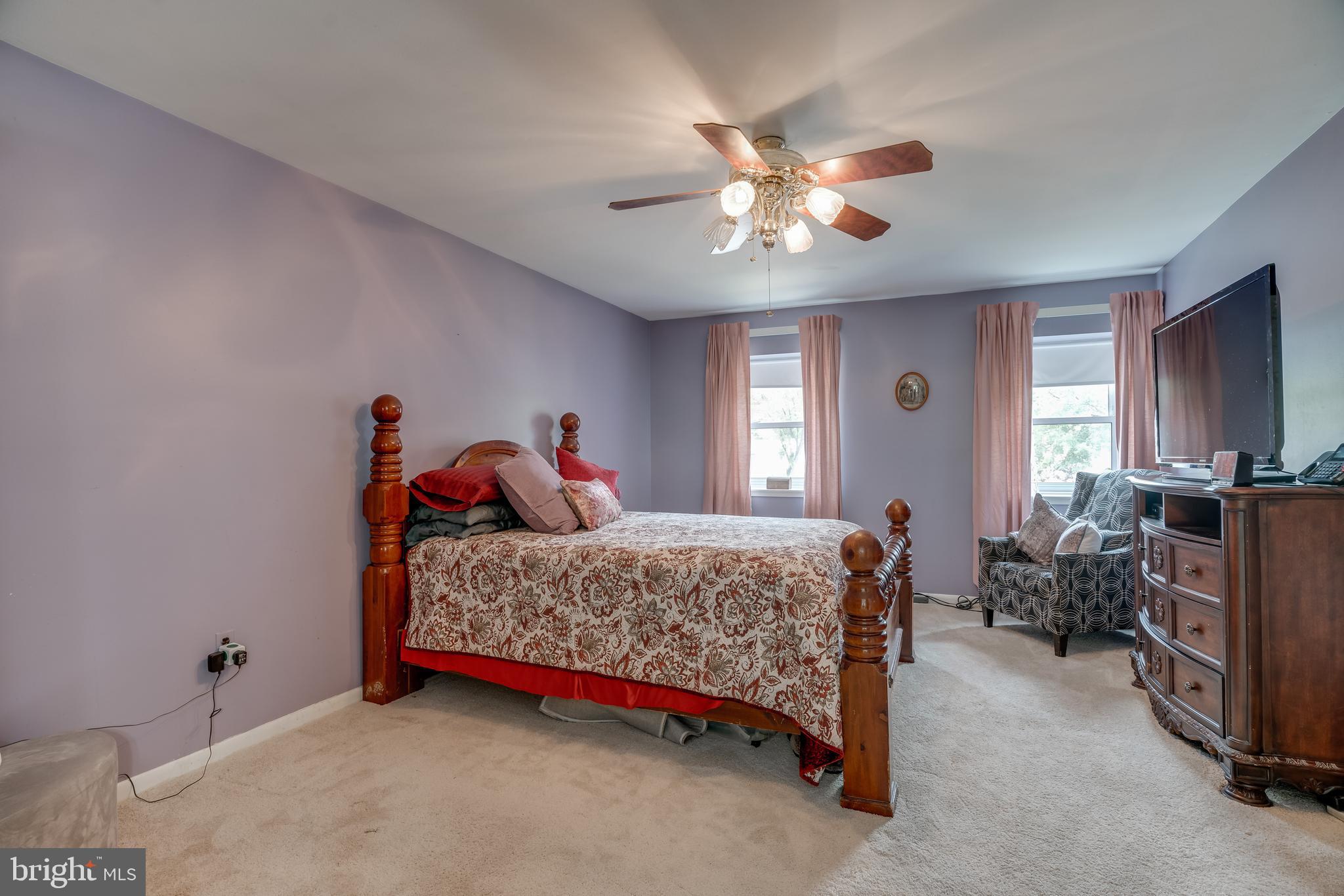 13480 Keytone Road Woodbridge, VA 22193 - Photo 21 of 39 Spacious Room