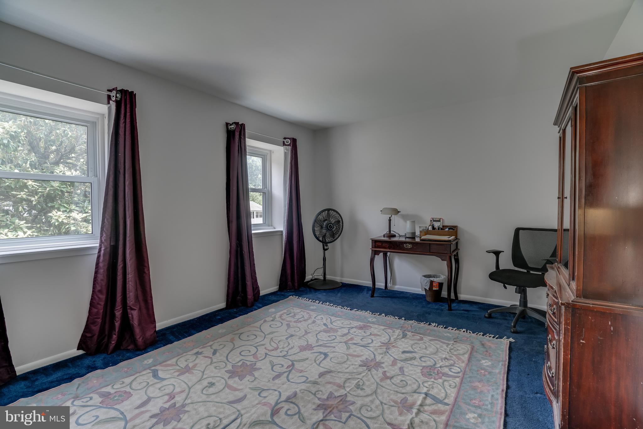 13480 Keytone Road Woodbridge, VA 22193 - Photo 29 of 39 Bedroom 2, large Room