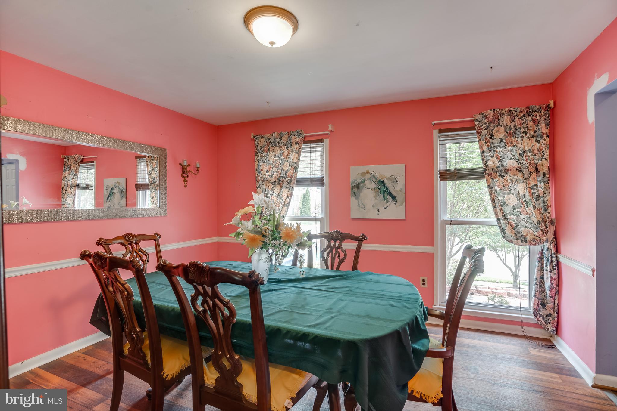 13480 Keytone Road Woodbridge, VA 22193 - Photo 7 of 39 Dining Room