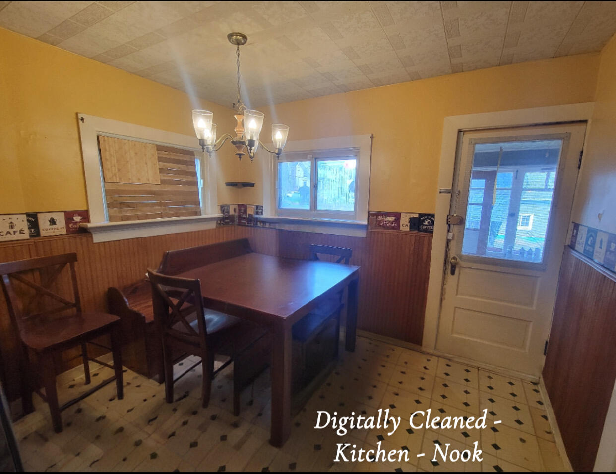 529 Market Street Bangor, PA 18013 - Photo 15 of 33 a dining room with furniture and window