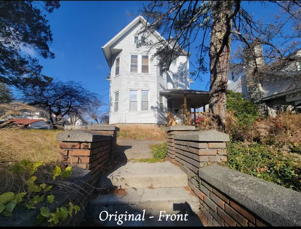 $195,000 | 529 Market Street, Bangor, PA 18013