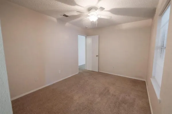 $1,800 | 10216 Lone Eagle Court, Fort Worth, TX 76108