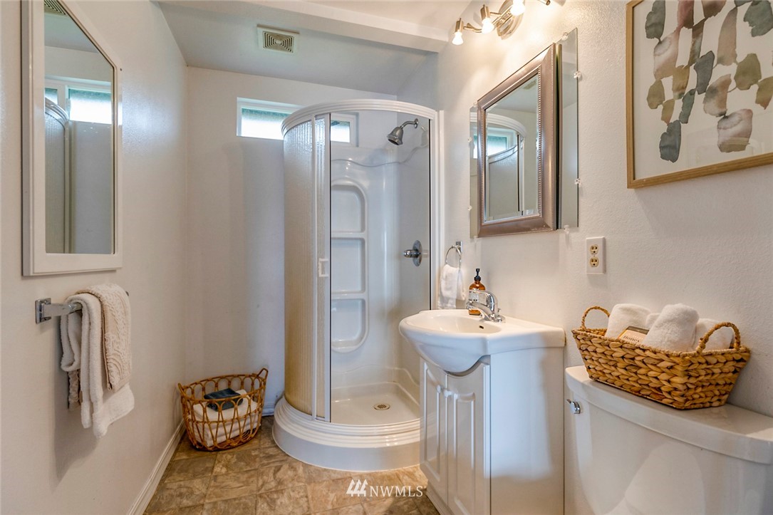 1312 Fairmount Road Port Townsend, WA 98368 - Photo 22 of 39 Gallery Image 22