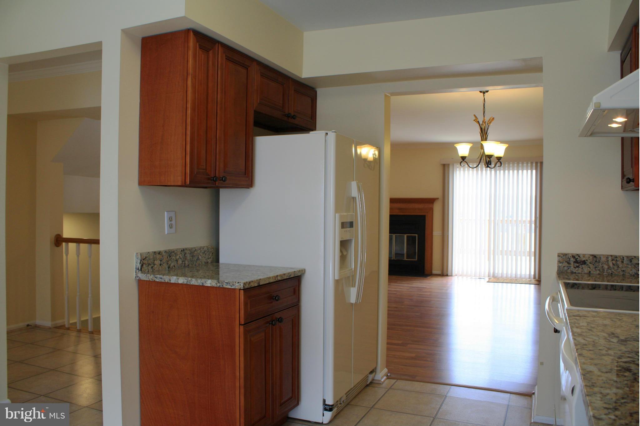 8623 Tower Bridge Way Lutherville-Timonium, MD 21093 - Photo 5 of 30 Kitchen