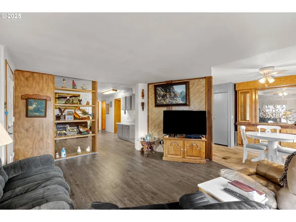 $66,000 | 125 Estate Loop, Winston, OR 97496