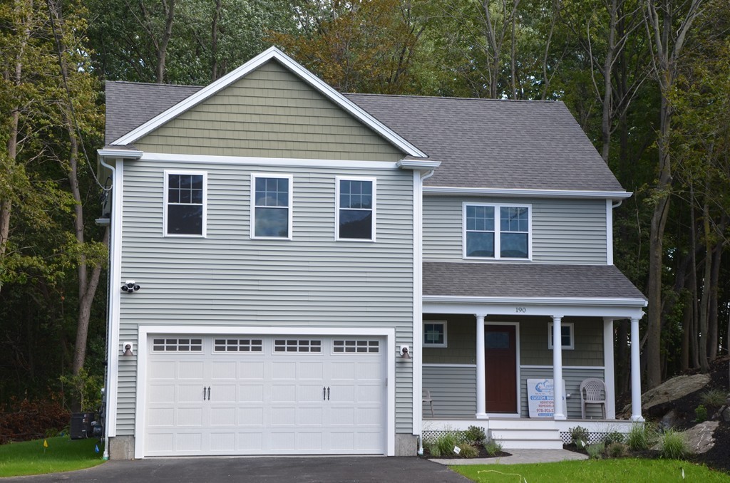 190 Marlborough Road Salem, MA 01970 - Photo 2 of 17 Gallery Image 2