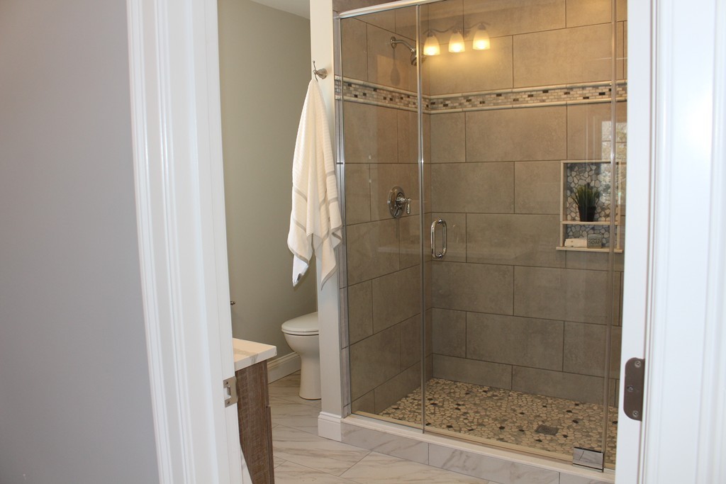 190 Marlborough Road Salem, MA 01970 - Photo 8 of 17 Gallery Image 8
