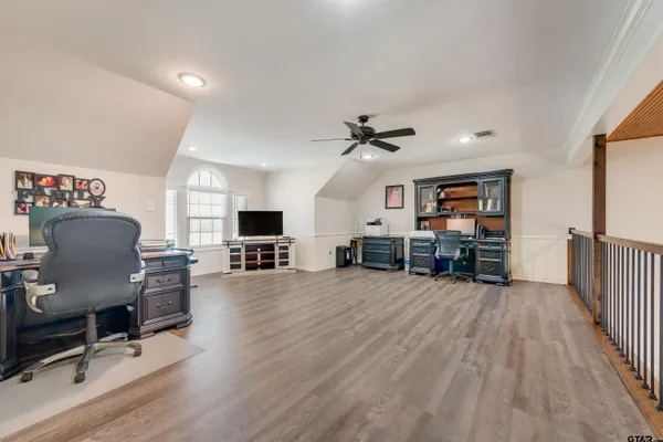 $789,000 | 669 Van Zandt County Road 2316, Canton, TX 75103