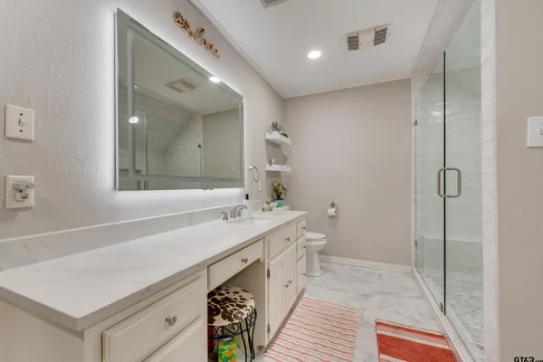 $789,000 | 669 Van Zandt County Road 2316, Canton, TX 75103