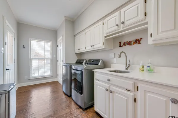 $789,000 | 669 Van Zandt County Road 2316, Canton, TX 75103