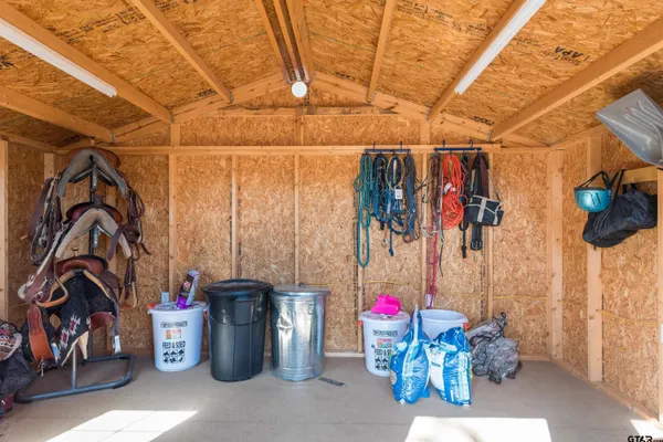 $789,000 | 669 Van Zandt County Road 2316, Canton, TX 75103