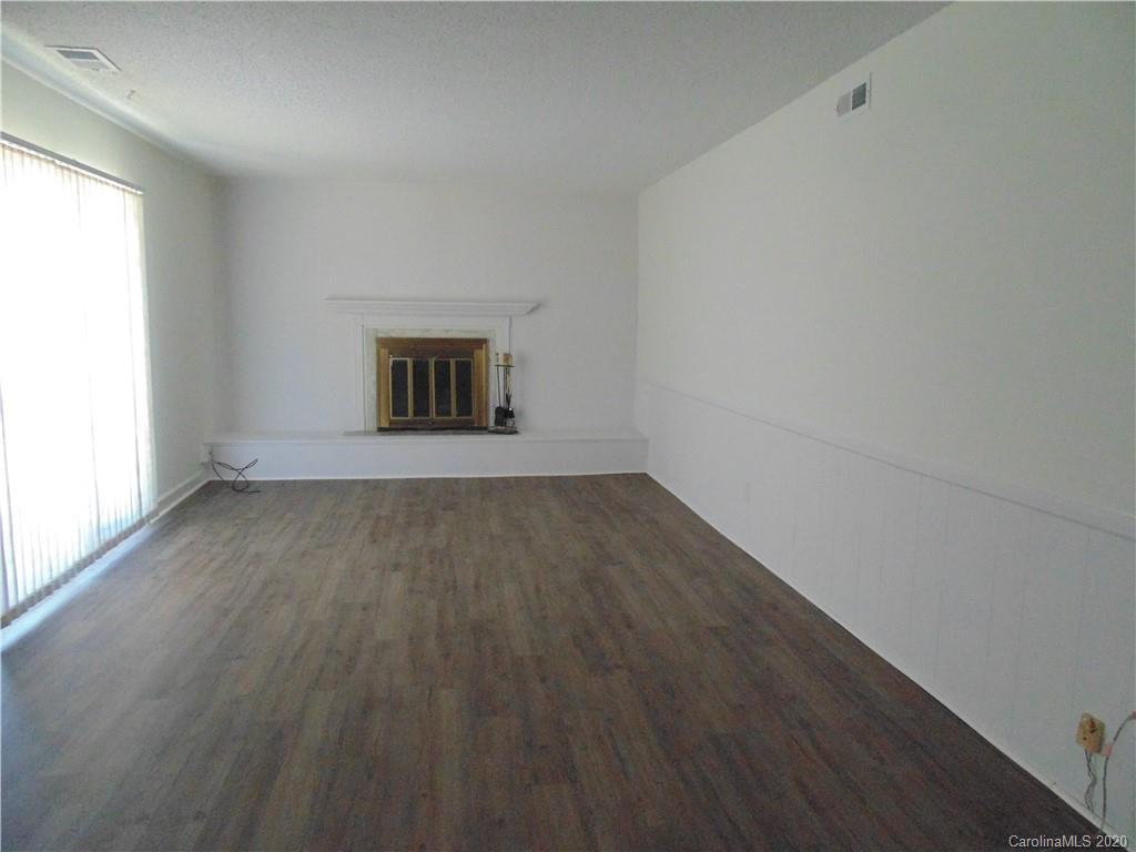 11616 5 Cedars Road Charlotte, NC 28226 - Photo 40 of 41 Gallery Image 40