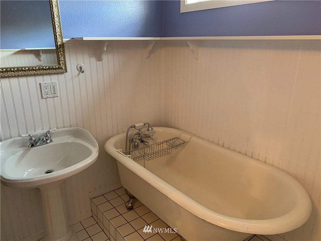 6143 Church Road Ferndale, WA 98248 - Photo 18 of 40 Gallery Image 18