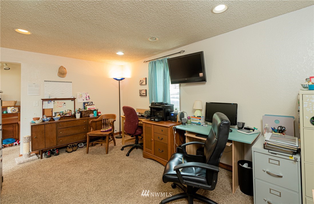6143 Church Road Ferndale, WA 98248 - Photo 32 of 40 Gallery Image 32