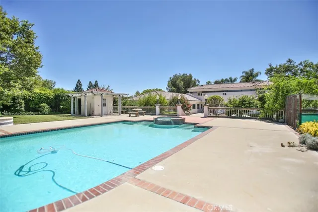 $2,995,000 | 3624 Hollins Avenue, Claremont, CA 91711