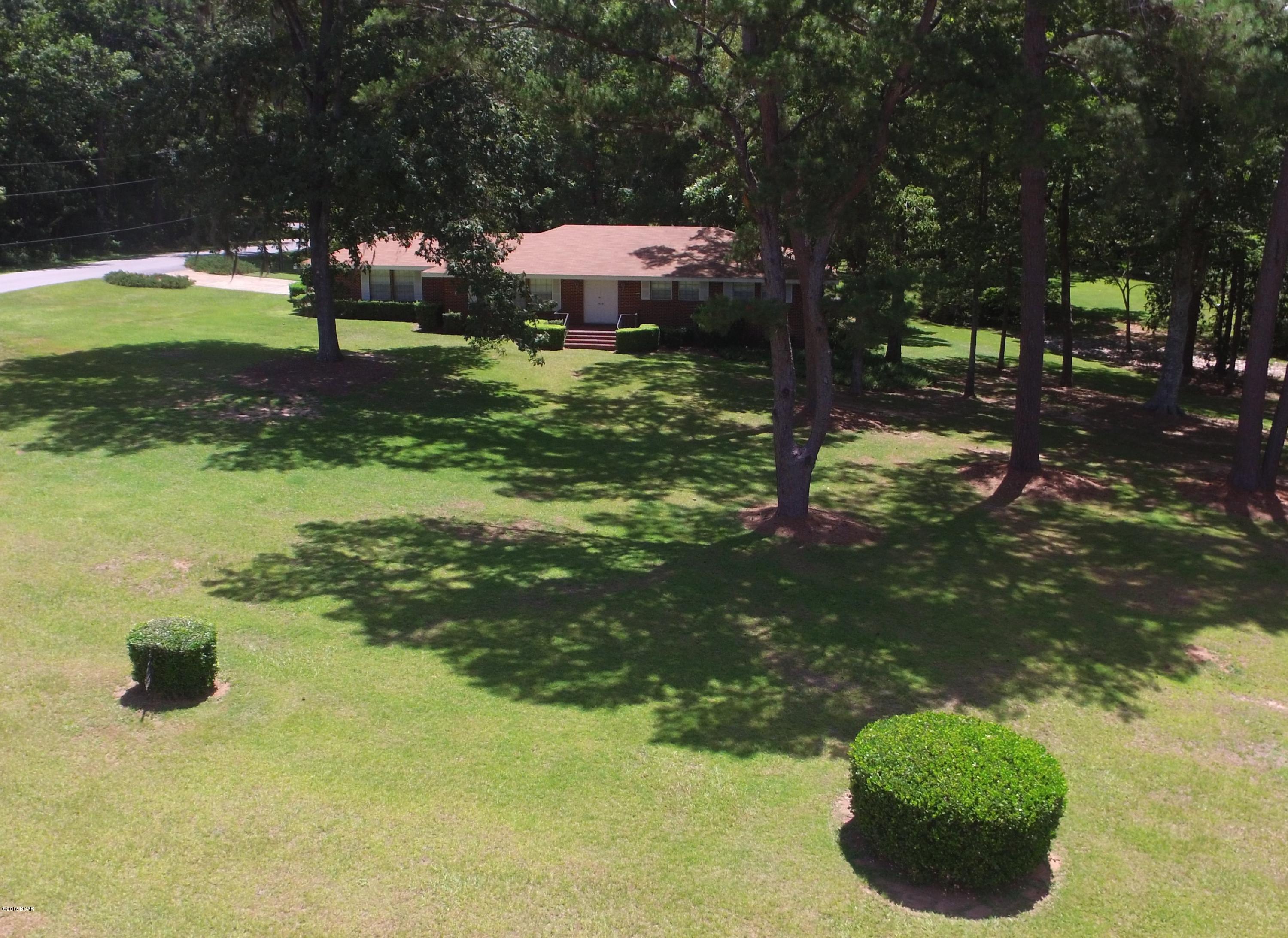 3294 Caverns Road Marianna, FL 32446 - Photo 4 of 57 Gallery Image 4