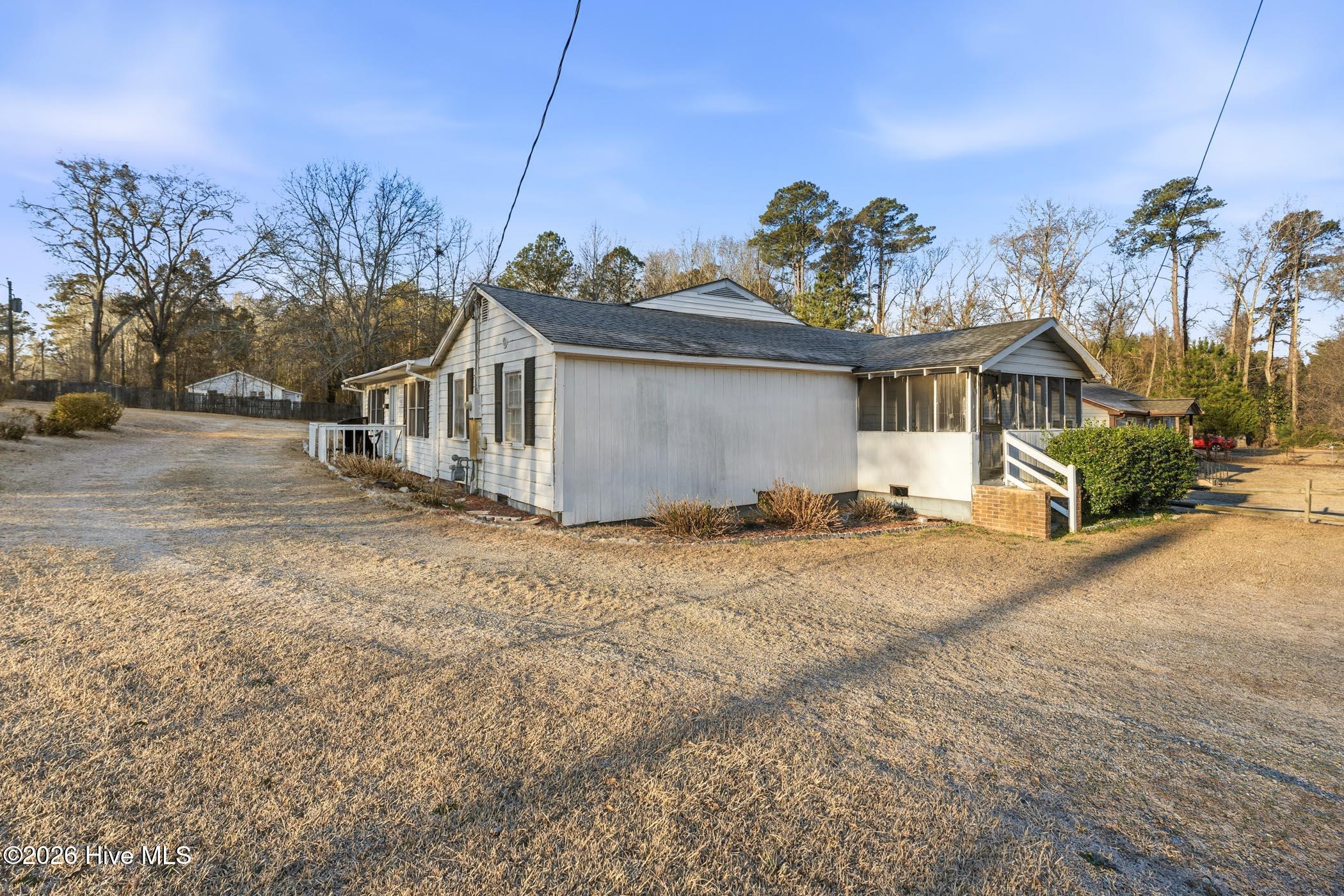 114 Forrest Street Rockingham, NC 28379 - Photo 2 of 31 A7400194