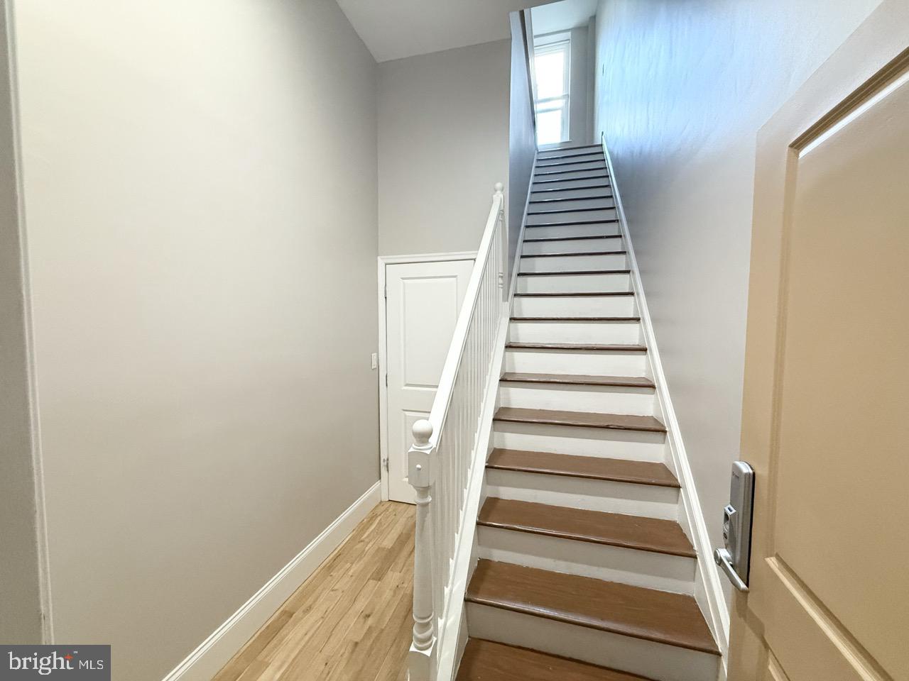 26 North 3rd Street, Unit 3 Philadelphia, PA 19106 - Photo 48 of 50 a view of entryway