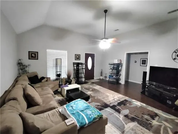 $1,900 | 31 Wickfield Drive, Covington, LA 70433