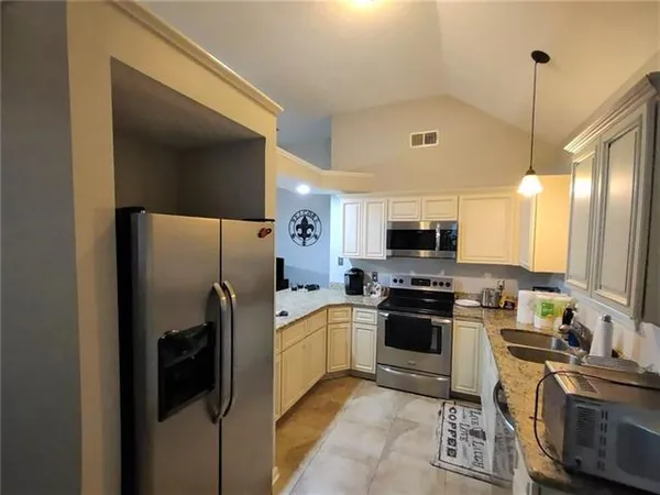 $1,900 | 31 Wickfield Drive, Covington, LA 70433