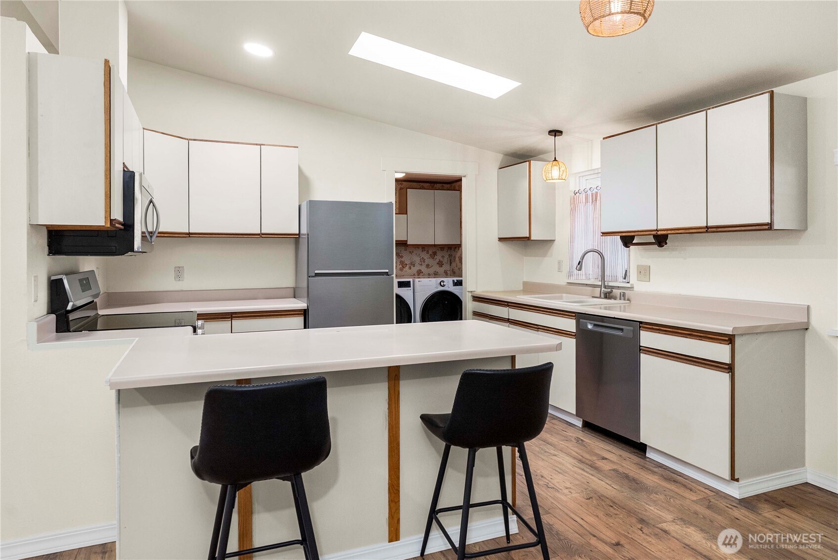 9314 Canyon Road East, Unit 40 Puyallup, WA 98371 - Photo 16 of 33