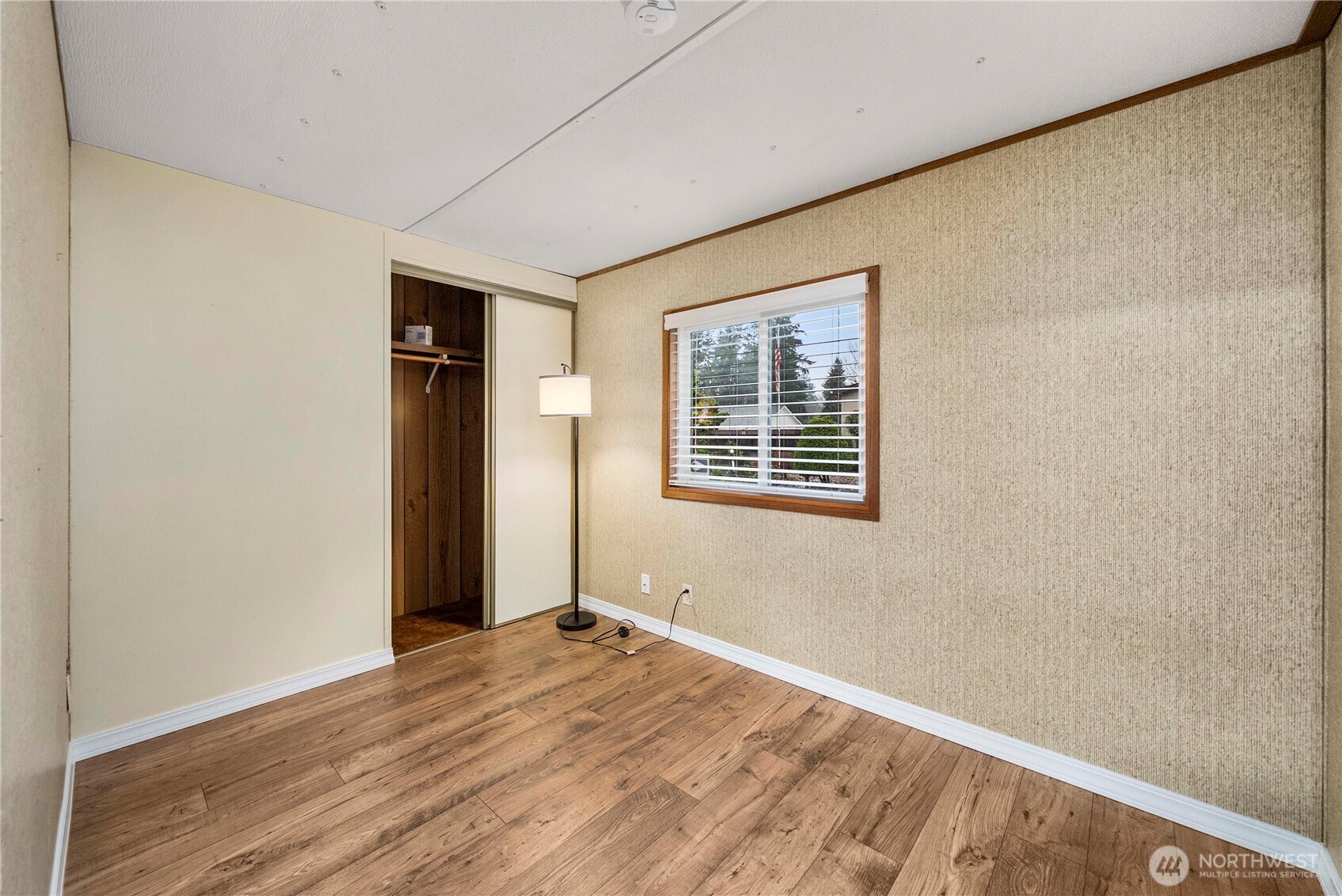 9314 Canyon Road East, Unit 40 Puyallup, WA 98371 - Photo 28 of 33