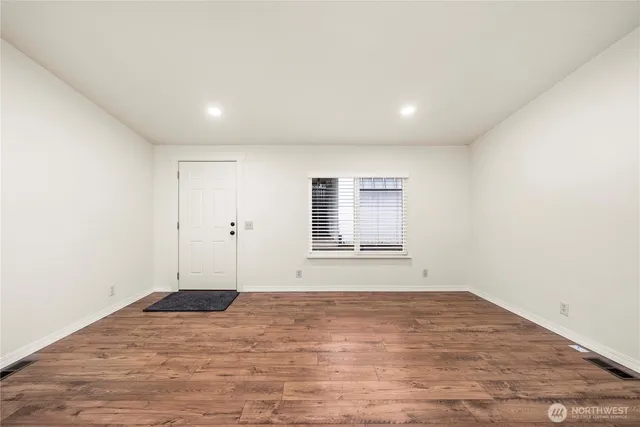 a view of empty room