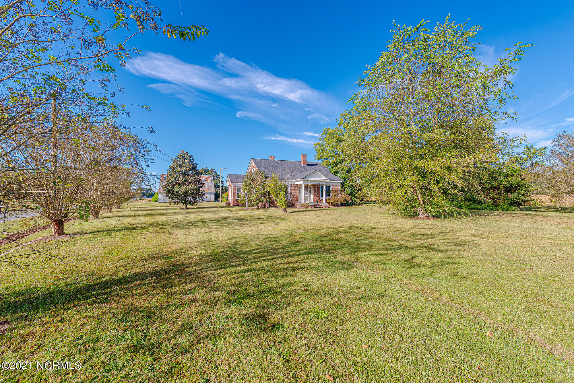 6847 Englishtown Road Willard, NC 28478 - Photo 5 of 36 _VLB0644-HDR