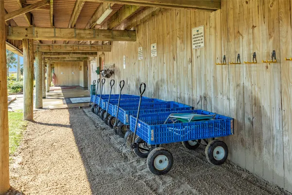 a view of a garage