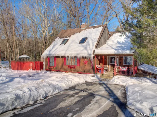 $285,000 | 247 Killingly Road, Pomfret, CT 06259