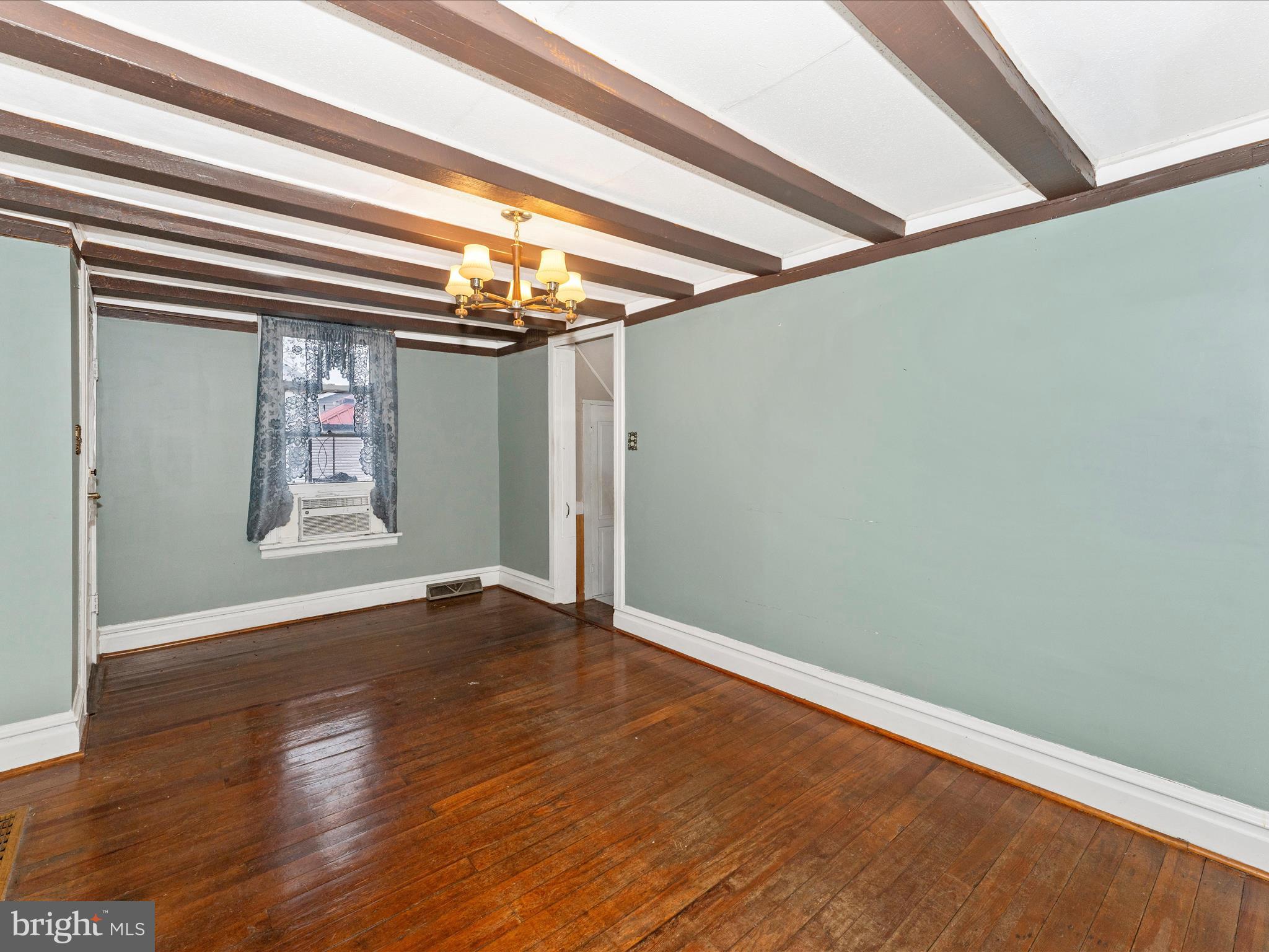 5808 Tick Ridge Road Waynesboro, PA 17268 - Photo 17 of 47 Dining Room
