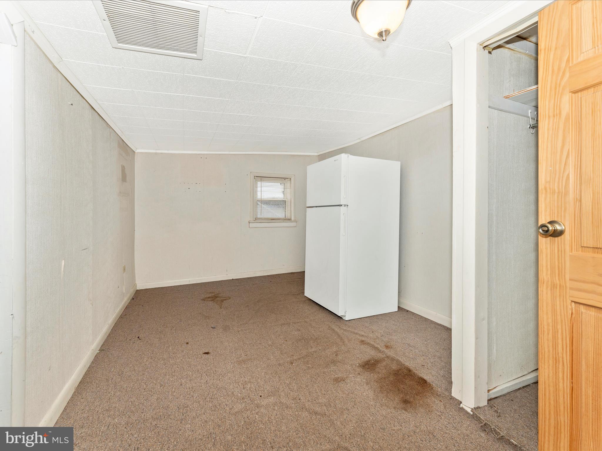 5808 Tick Ridge Road Waynesboro, PA 17268 - Photo 27 of 47 Upper Level Living Room
