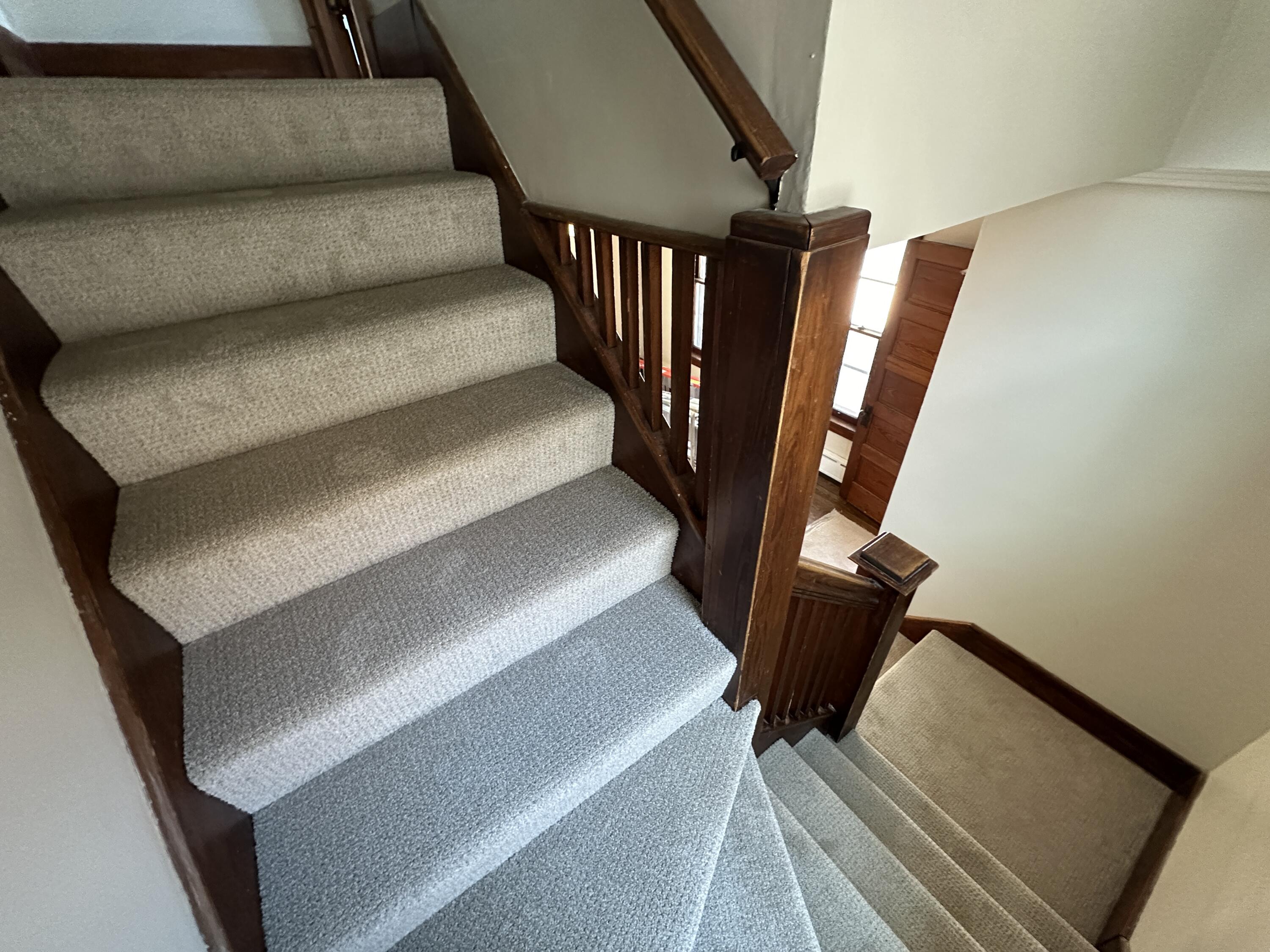 613 Wayne Street St. Joseph, MI 49085 - Photo 18 of 36 New carpet on steps