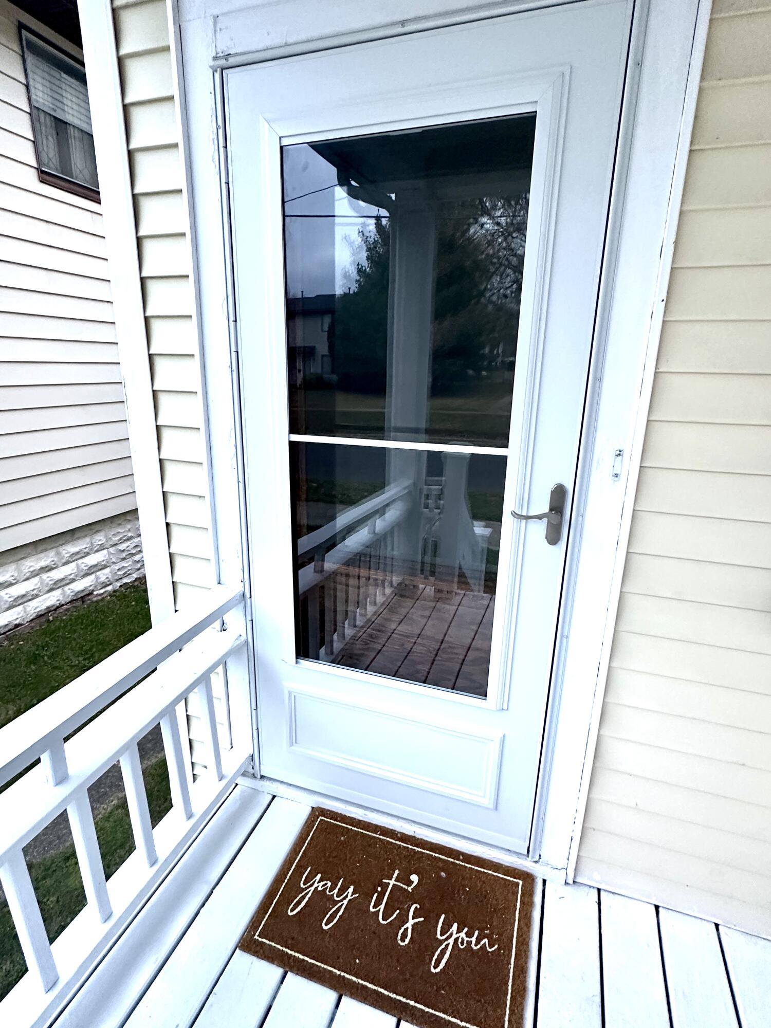 613 Wayne Street St. Joseph, MI 49085 - Photo 4 of 36 new entry door