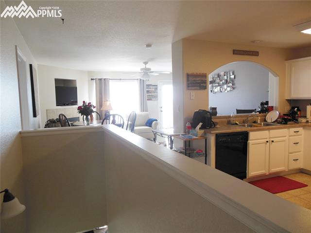 3547 Indigo Ridge Point Colorado Springs, CO 80910 - Photo 9 of 27 Gallery Image 9