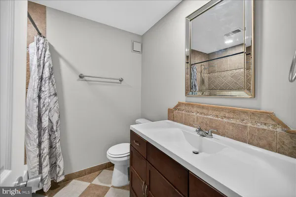 $299,900 | 16294 Taconic Circle, Dumfries, VA 22025