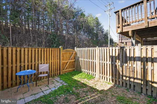 $299,900 | 16294 Taconic Circle, Dumfries, VA 22025