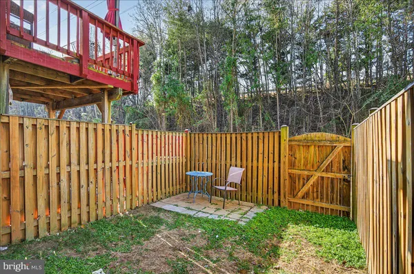 $299,900 | 16294 Taconic Circle, Dumfries, VA 22025